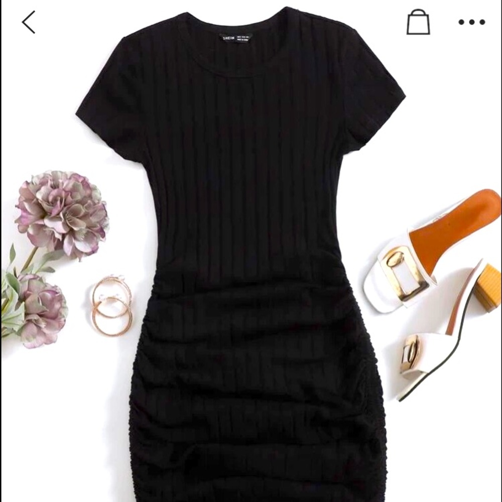 Black dress with adjustable ties